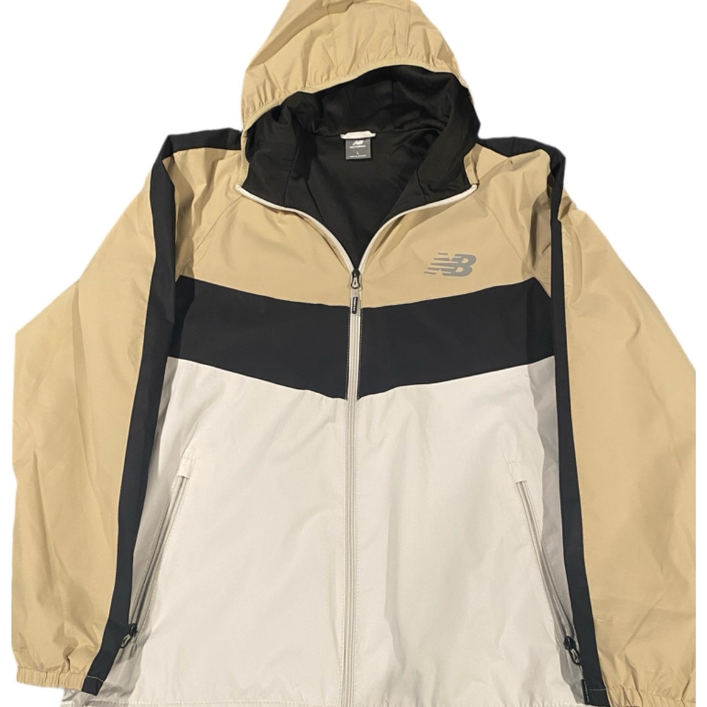New Balance Wind Water Resistant Lined Hooded jacket